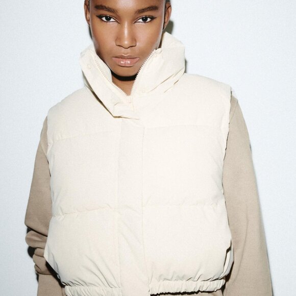 Zara Jackets & Blazers - COATED PUFFER VEST Zara XS